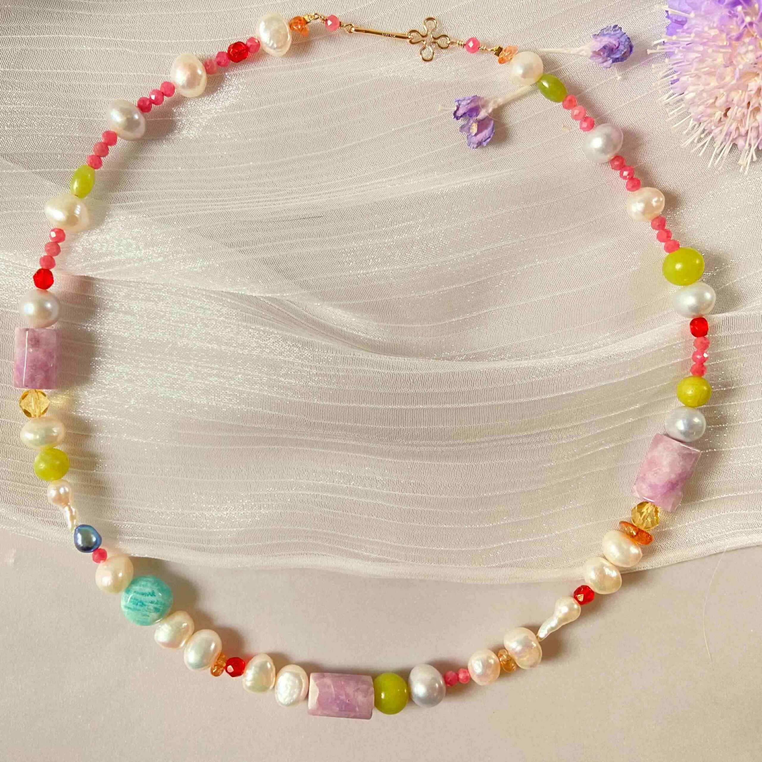 14K Gold-Filled Eye-catching HOLIDAY Necklace with Lucky Clover Buckle & Baroque Pearls