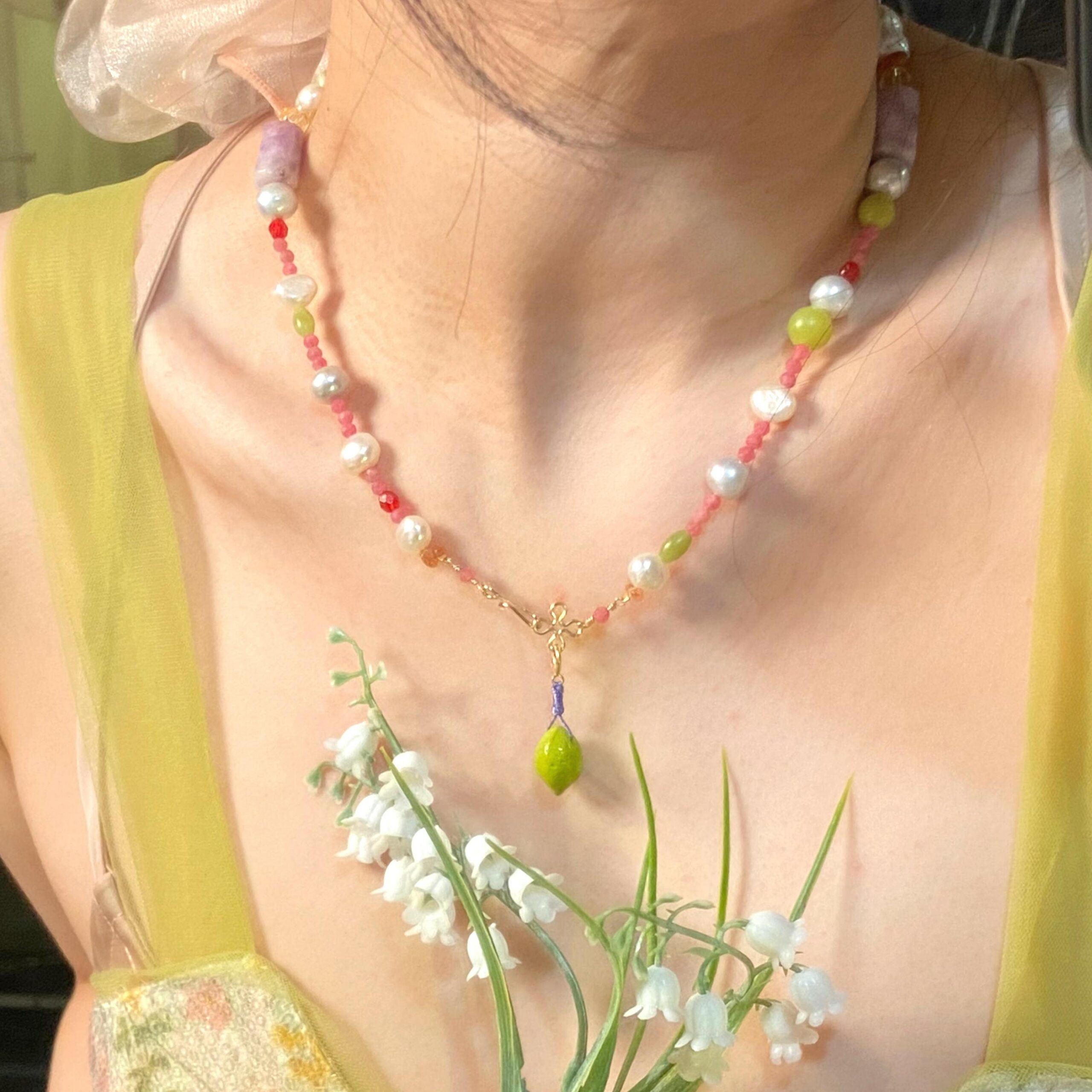 14K Gold-Filled Eye-catching HOLIDAY Necklace with Lucky Clover Buckle & Baroque Pearls - Image 8